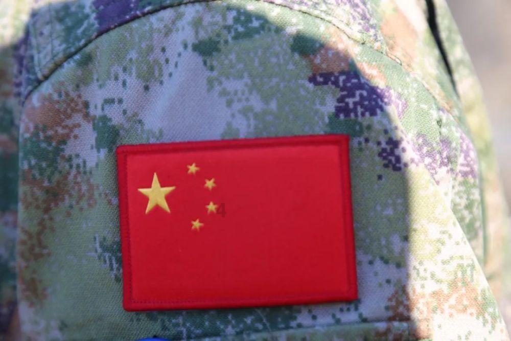 读书 | 融入英格兰帝国存亡命运的三姐妹